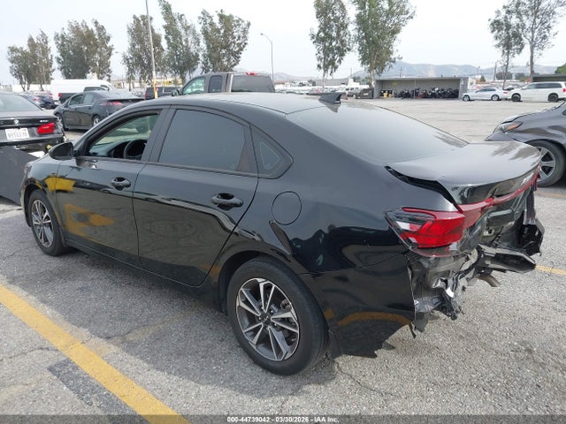 3KPF24AD6RE774318 KIA Forte Lxs
