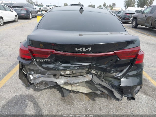 3KPF24AD6RE774318 KIA Forte Lxs
