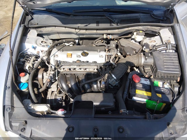 Продажа на аукционе авто 2011 Honda Accord 2.4 Lx, vin: 1HGCP2F35BA108246, номер лота: 44739064