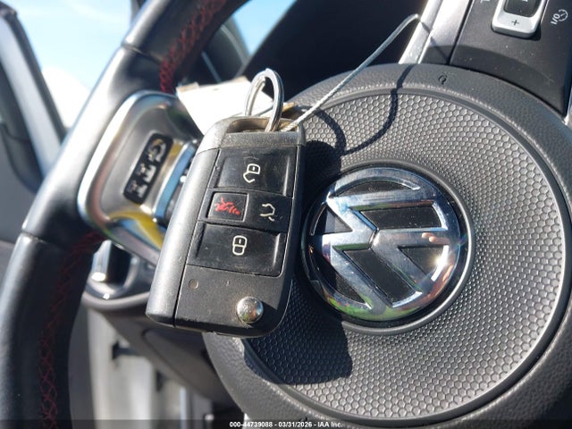 Продажа на аукционе авто 2018 Volkswagen Golf Gti 2.0t Autobahn/2.0t S/2.0t Se, vin: 3VW447AU3JM268472, номер лота: 44739088