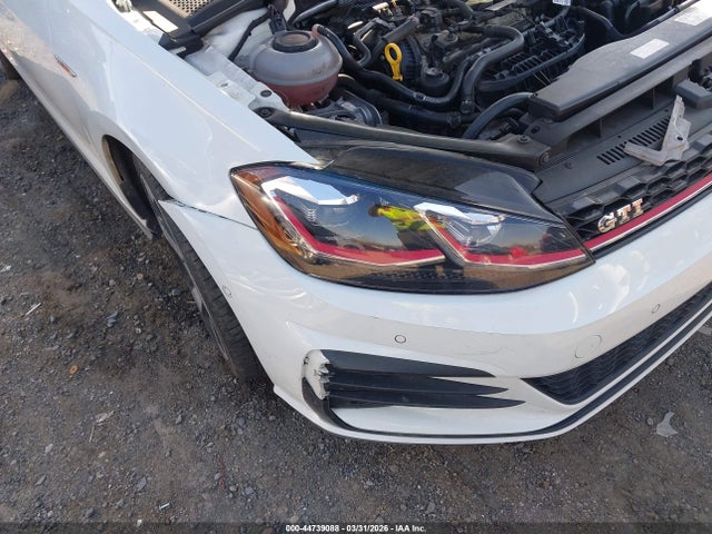 Продажа на аукционе авто 2018 Volkswagen Golf Gti 2.0t Autobahn/2.0t S/2.0t Se, vin: 3VW447AU3JM268472, номер лота: 44739088