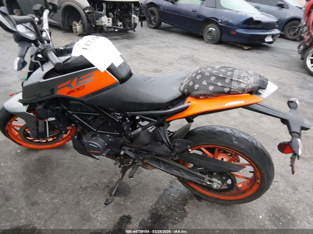 KTM 200 Duke 2023 MD2JPC404PC026700 Image 13
