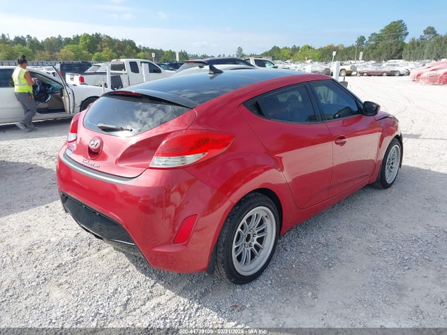 Продаж на аукціоні авто 2012 Hyundai Veloster Base W/red/black, vin: KMHTC6AD3CU058170, номер лоту: 44739109