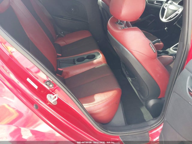 Продаж на аукціоні авто 2012 Hyundai Veloster Base W/red/black, vin: KMHTC6AD3CU058170, номер лоту: 44739109