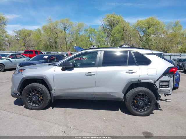 Toyota RAV4 LE 2019 JTMF1RFV4KD034386 Image 15
