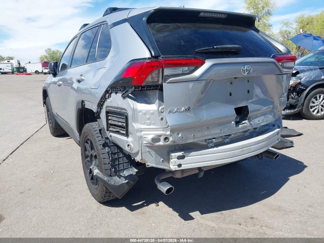 Toyota RAV4 LE 2019 JTMF1RFV4KD034386 Image 6