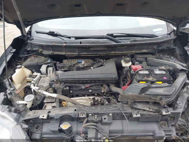 44739131 :رقم المزاد ، 5N1AT2MV2JC758432 vin ، 2018 Nissan Rogue Sv مزاد بيع