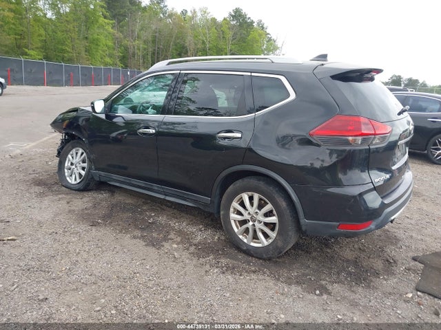 44739131 :رقم المزاد ، 5N1AT2MV2JC758432 vin ، 2018 Nissan Rogue Sv مزاد بيع