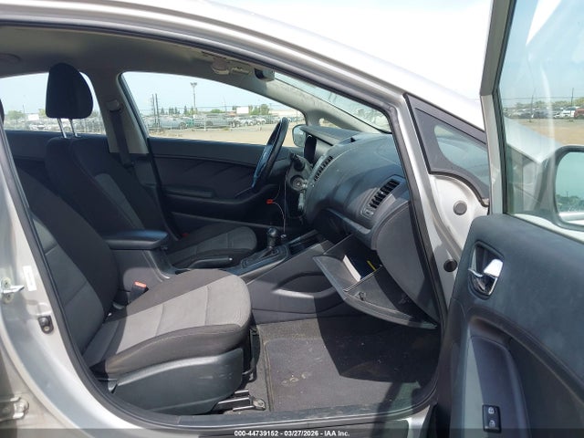 44739152 :رقم المزاد ، KNAFX4A87E5233088 vin ، 2014 Kia Forte Ex مزاد بيع