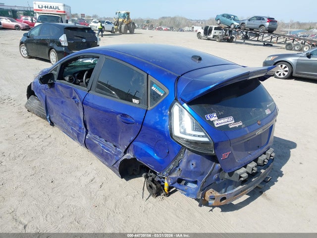 Ford FIESTA ST 2015 3FADP4GX7FM132918 Image 3