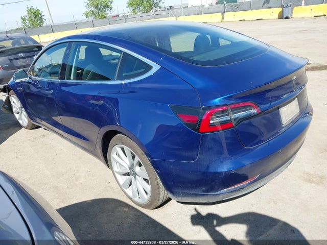 Aukcja sprzedaży 2018 Tesla Model 3 Long Range/performance, vin: 5YJ3E1EB8JF186131, numer aukcji: 44739208