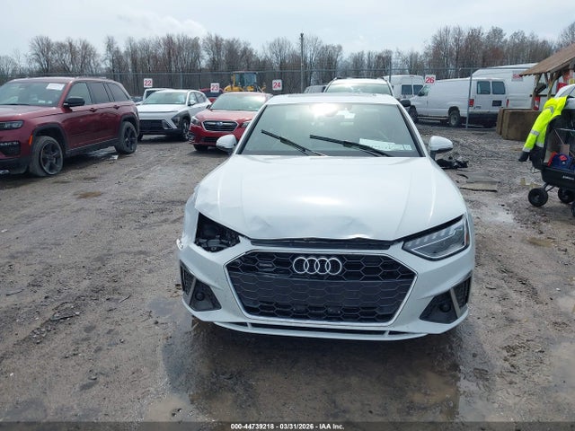 Aukcja sprzedaży 2024 Audi A4 Premium 45 Tfsi S Line Quattro S Tronic, vin: WAUDAAF41RN017661, numer aukcji: 44739218