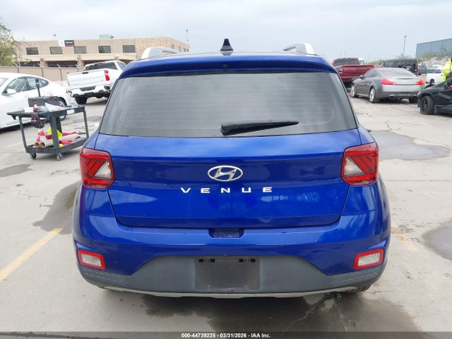 Hyundai Venue Limited 2022 KMHRC8A36NU151510 Image 16