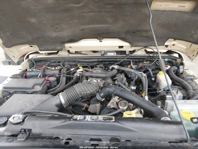 44739241 :رقم المزاد ، 1J4BA5H13BL632308 vin ، 2011 Jeep Wrangler Unlimited Sahara مزاد بيع