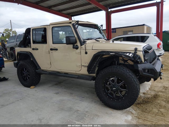 44739241 :رقم المزاد ، 1J4BA5H13BL632308 vin ، 2011 Jeep Wrangler Unlimited Sahara مزاد بيع