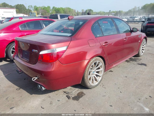 2006 BMW M5 WBSNB93586CX06158 Photo 3