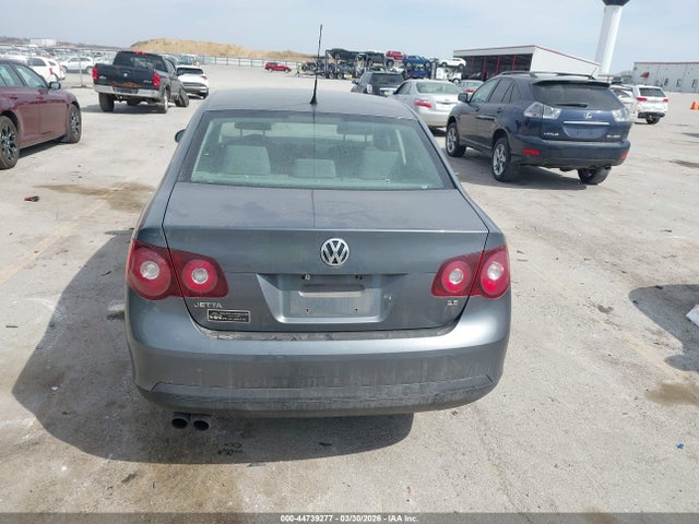 2008 Volkswagen Jetta S მანქანა იყიდება აუქციონზე, vin: 3VWJM71K48M055610, აუქციონის ნომერი: 44739277