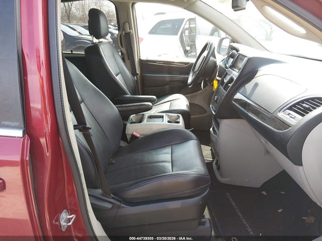 2014 Chrysler Town & Country Touring მანქანა იყიდება აუქციონზე, vin: 2C4RC1BG0ER228821, აუქციონის ნომერი: 44739305
