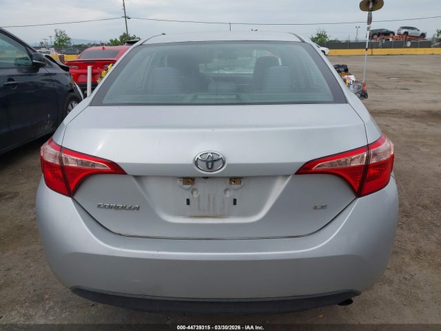 Toyota COROLLA LE 2018 5YFBURHEXJP758971 Image 17