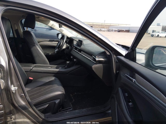 2018 MAZDA MAZDA6 JM1GL1VM5J1325827 Photo 4
