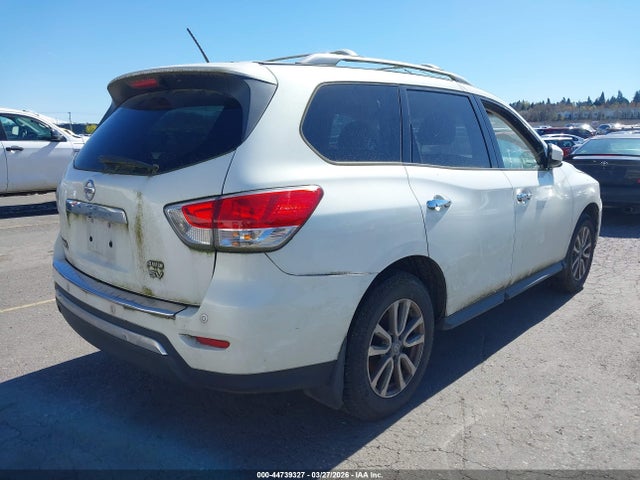 Aukcja sprzedaży 2014 Nissan Pathfinder Sv, vin: 5N1AR2MM1EC725238, numer aukcji: 44739327
