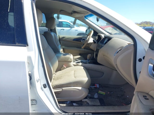Aukcja sprzedaży 2014 Nissan Pathfinder Sv, vin: 5N1AR2MM1EC725238, numer aukcji: 44739327