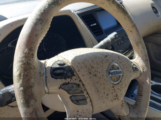 Aukcja sprzedaży 2014 Nissan Pathfinder Sv, vin: 5N1AR2MM1EC725238, numer aukcji: 44739327