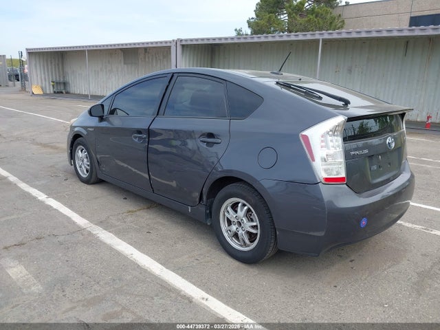 2010 TOYOTA PRIUS JTDKN3DU5A0073729 Photo 2