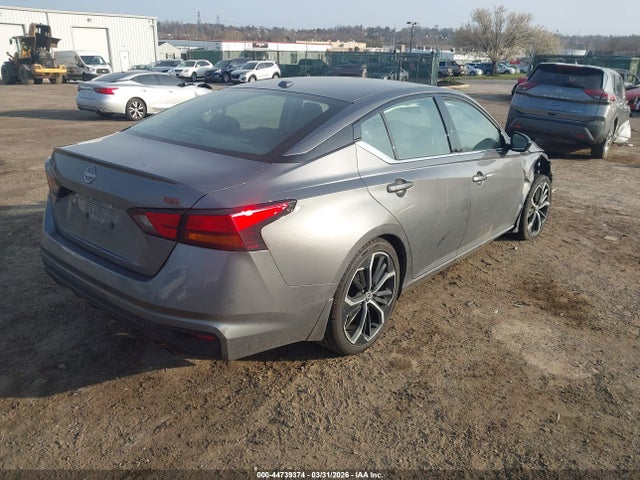 1N4BL4CV3RN417648 Nissan Altima Sr Fwd
