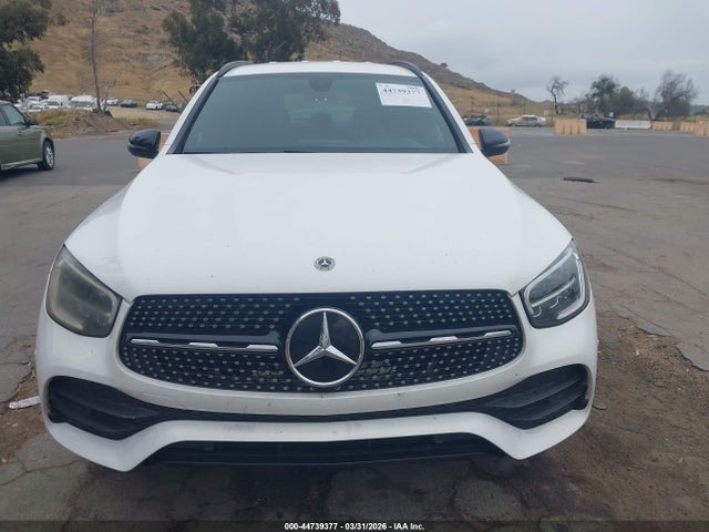 44739377 :رقم المزاد ، W1N0G8DB6MV323220 vin ، 2021 Mercedes-benz Glc 300 Suv مزاد بيع