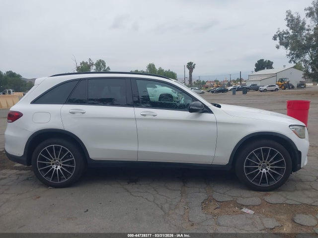 44739377 :رقم المزاد ، W1N0G8DB6MV323220 vin ، 2021 Mercedes-benz Glc 300 Suv مزاد بيع