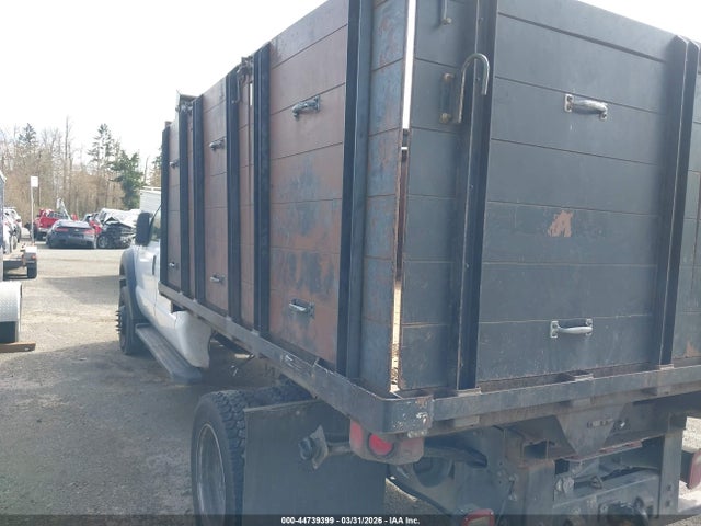 44739399 :رقم المزاد ، 1FD0W4GY9FEC28541 vin ، 2015 Ford F-450 Chassis Xl مزاد بيع