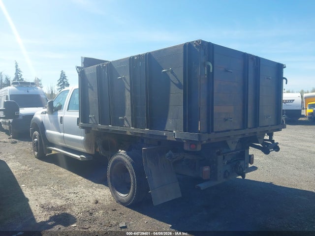 Ford F-450 Chassis Xl 2015 1FD0W4GY2FEC28543 Image 3