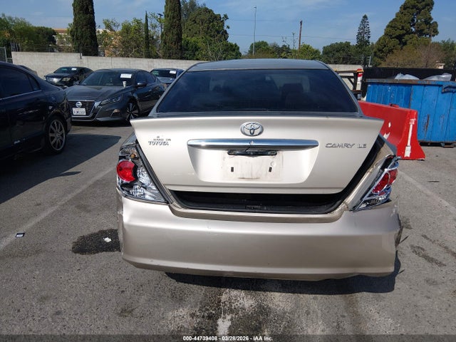 Aukcja sprzedaży 2005 Toyota Camry Le, vin: 4T1BE32K85U081206, numer aukcji: 44739408