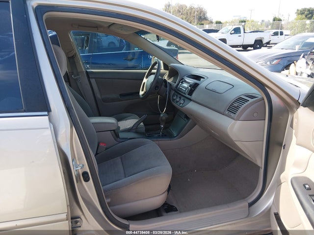 Aukcja sprzedaży 2005 Toyota Camry Le, vin: 4T1BE32K85U081206, numer aukcji: 44739408