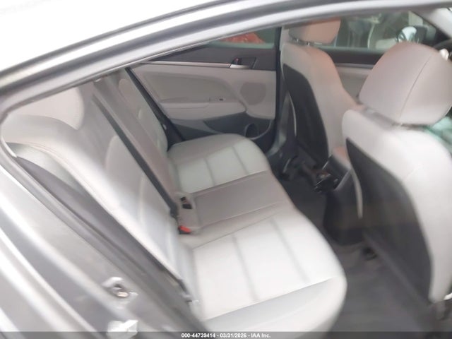 KMHD84LF2JU554616 Hyundai ELANTRA SEL