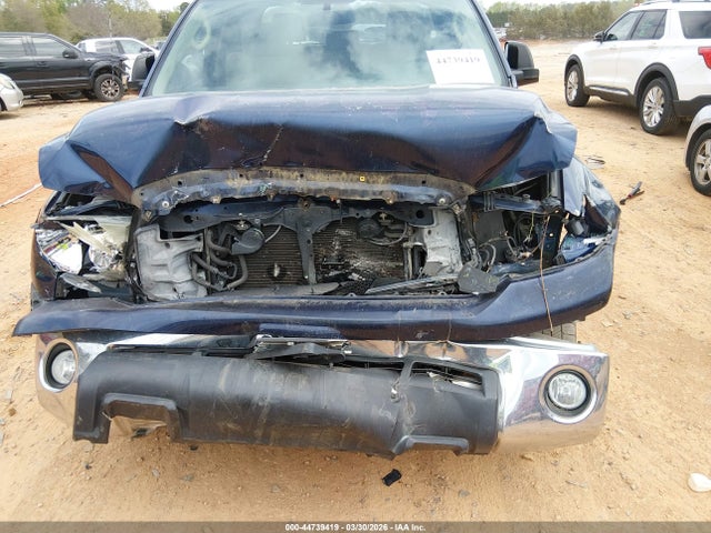44739419 :رقم المزاد ، 5TFRM5F15BX031165 vin ، 2011 Toyota Tundra Grade 4.6l V8 مزاد بيع