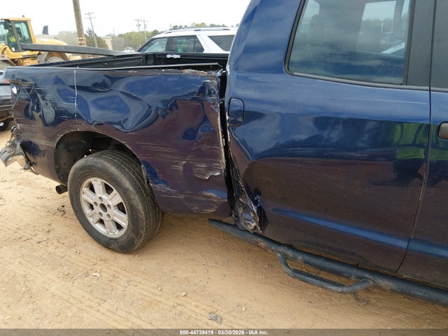 44739419 :رقم المزاد ، 5TFRM5F15BX031165 vin ، 2011 Toyota Tundra Grade 4.6l V8 مزاد بيع