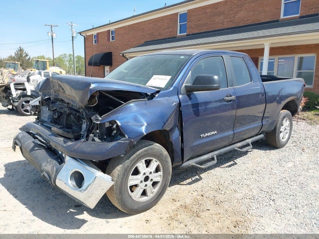 44739419 :رقم المزاد ، 5TFRM5F15BX031165 vin ، 2011 Toyota Tundra Grade 4.6l V8 مزاد بيع