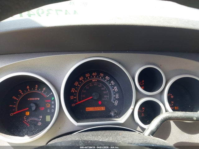 44739419 :رقم المزاد ، 5TFRM5F15BX031165 vin ، 2011 Toyota Tundra Grade 4.6l V8 مزاد بيع