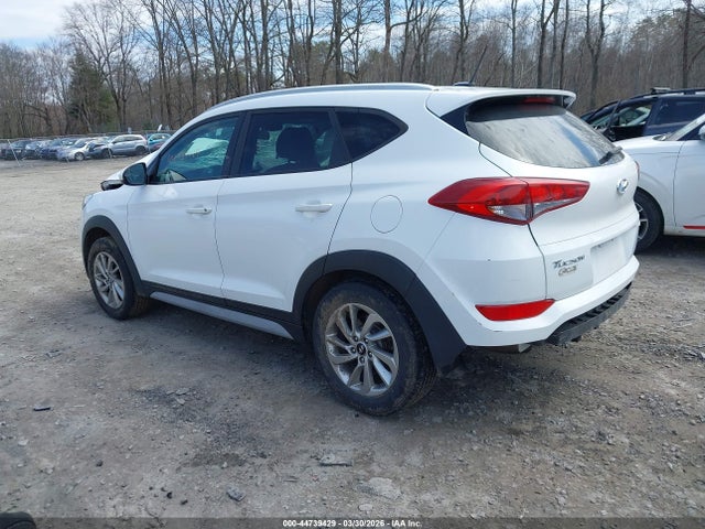 44739429 :رقم المزاد ، KM8J3CA49HU475516 vin ، 2017 Hyundai Tucson Se مزاد بيع