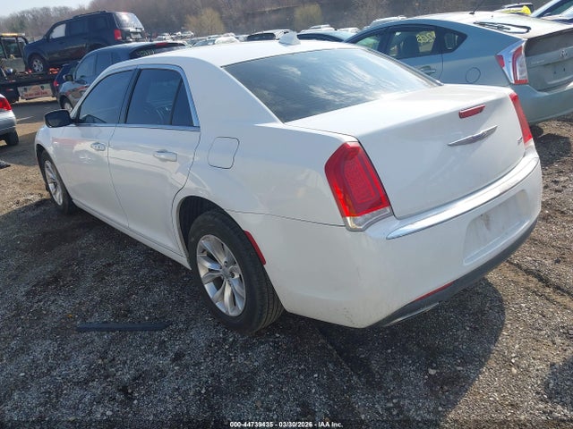 Продаж на аукціоні авто 2018 Chrysler 300 Touring, vin: 2C3CCAAG8JH191268, номер лоту: 44739435