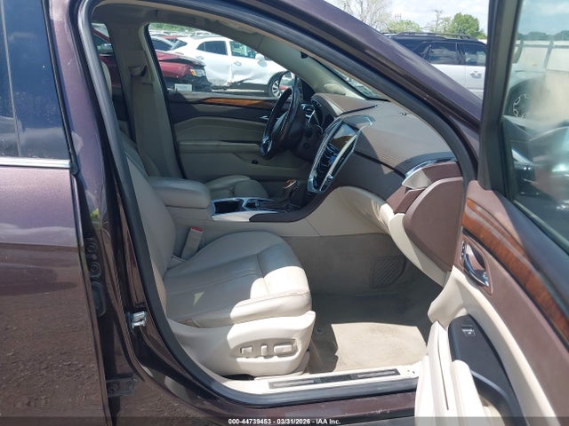 44739453 :رقم المزاد ، 3GYFNDE34GS530880 vin ، 2016 Cadillac Srx Premium Collection مزاد بيع