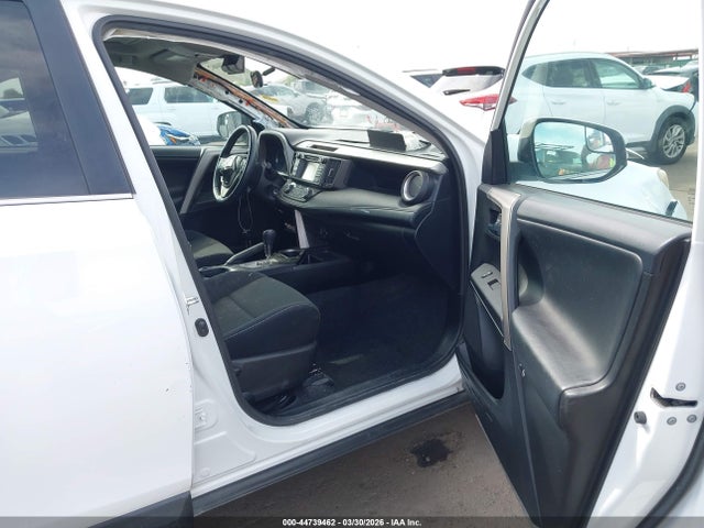 Toyota Rav4 Xle 2016 2T3WFREV7GW285660 Image 5