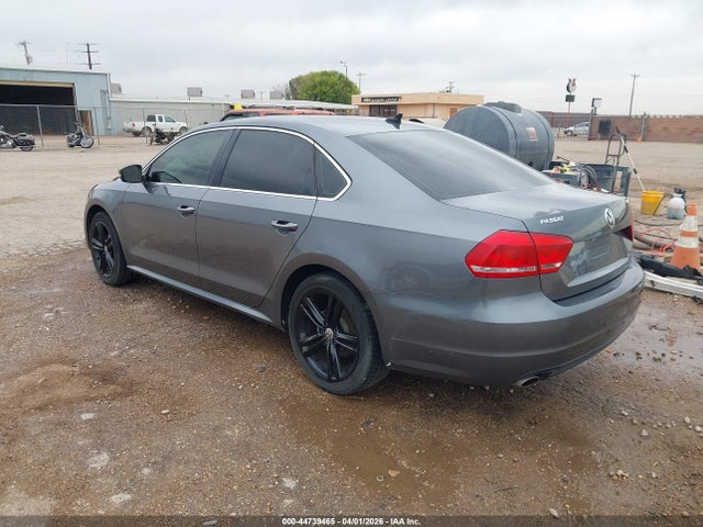 Aukcja sprzedaży 2015 Volkswagen Passat 2.0l Tdi Se, vin: 1VWBV7A39FC090961, numer aukcji: 44739465