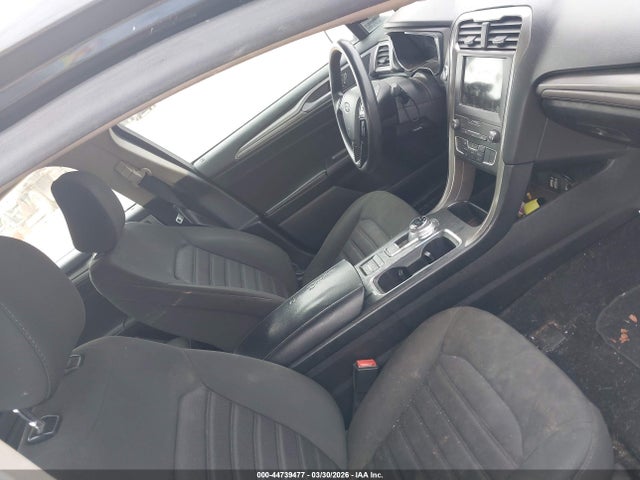 2020 Ford Fusion Se მანქანა იყიდება აუქციონზე, vin: 3FA6P0HDXLR105085, აუქციონის ნომერი: 44739477