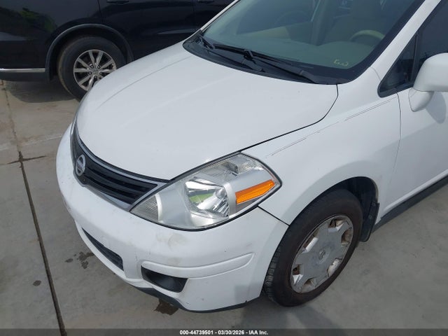 2010 NISSAN VERSA 3N1BC1CP2AL356102 Photo 5