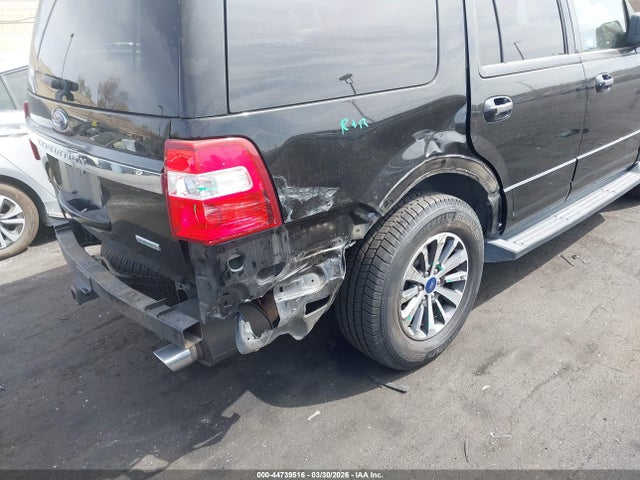1FMJU1HTXHEA83587 Ford Expedition Xlt