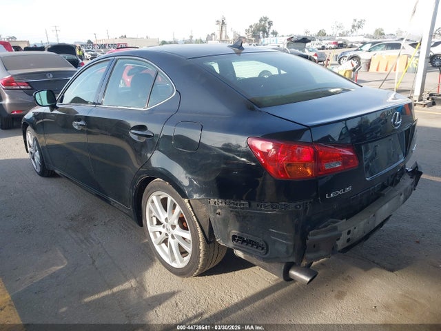 44739541 :رقم المزاد ، JTHBK262272052203 vin ، 2007 Lexus Is 250 مزاد بيع