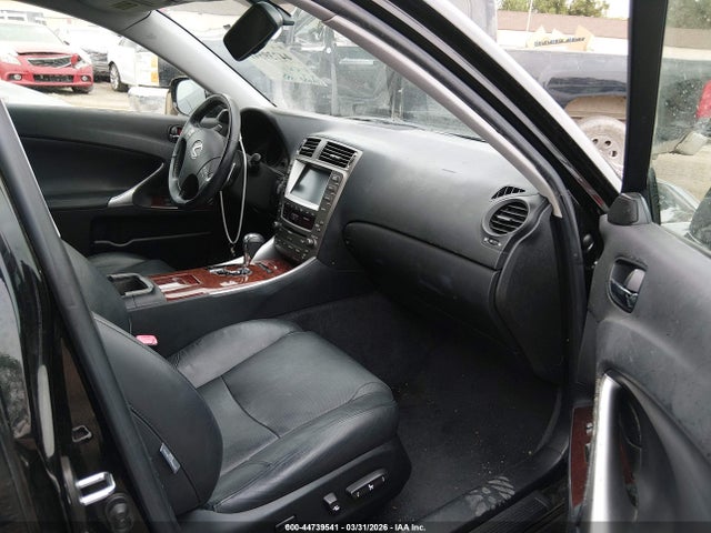 44739541 :رقم المزاد ، JTHBK262272052203 vin ، 2007 Lexus Is 250 مزاد بيع